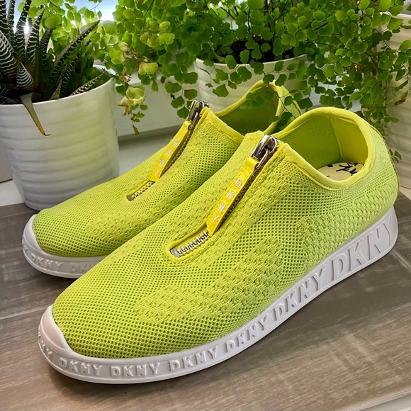 DKNY NEON GREEN MELISA ZIP SNEAKER SZ 9 - Picture 2 of 4